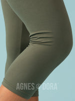 Agnes & Dora™ Legging Crop Dark Sage