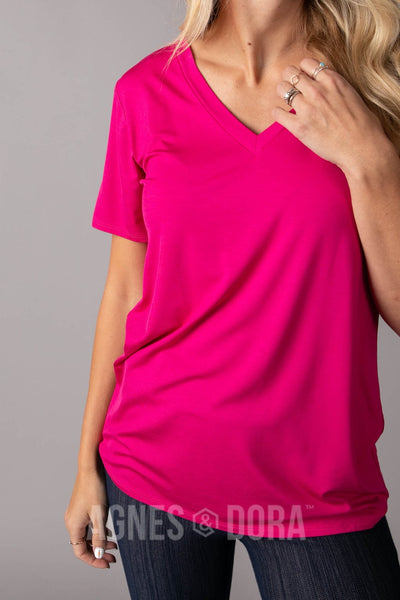 Agnes & Dora™ Straight Fit Tee V-Neck Magenta