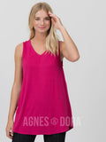 Agnes & Dora™ Essential Tank V-Neck Raspberry