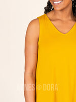 Agnes & Dora™ Essential Tank V-Neck Golden