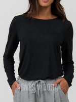 Agnes & Dora™ Fitted Tee Long Sleeve Black