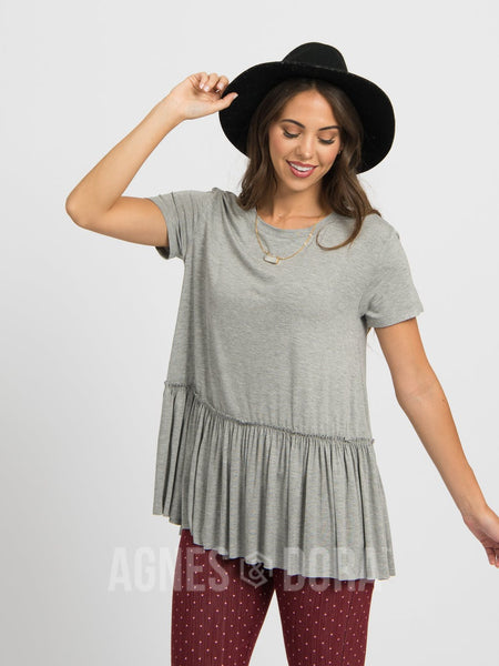 Agnes & Dora™ Relaxed Ruffle Tee Ash Gray