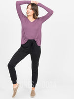 Agnes & Dora™ Everyday Tee Long Sleeve V-Neck Mulberry