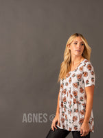 Agnes & Dora™ Muse Top Vanilla Rose Floral