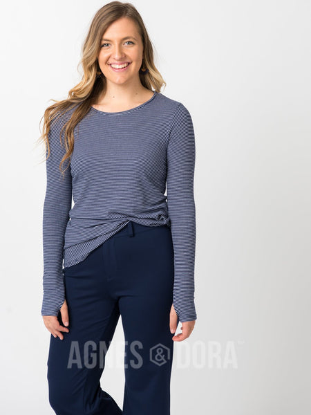 Agnes & Dora™ Fitted Tee Long Sleeve with Thumbhole Navy/Ivory