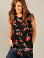 Agnes & Dora™ Crossover Tank Black/Coral Cluster Floral