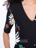 Agnes & Dora™ Essential Maxi Dress Vintage Bloom in Black