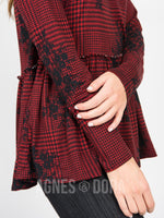 Agnes & Dora™ Relaxed Ruffle Tee Long Sleeve Red (Houndstooth Floral)