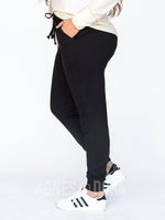 Agnes & Dora™ Joggers Black