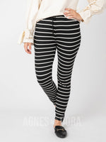 Agnes & Dora™ Everyday Jogger Candy Cane Stripe - Black