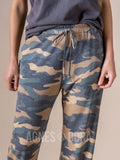 Agnes & Dora™ Sunrise Pant Tan/Olive Camo