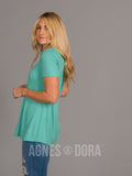 Agnes & Dora™ Everyday Tee V-Neck Mint